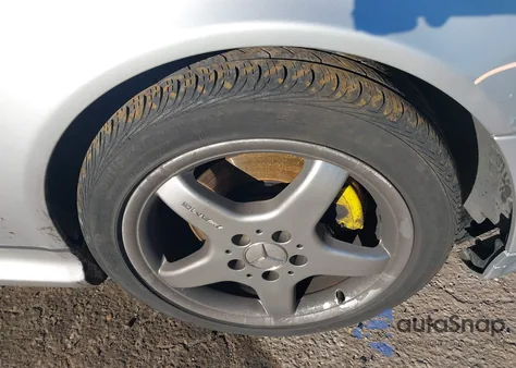 2001 Mercedes-Benz Clk 430 from USA, damaged, VIN WDBLK70G81T082555